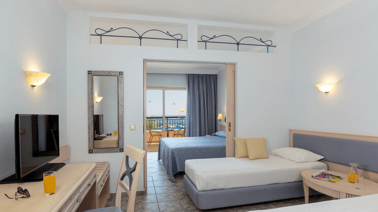 Family Room Beach Front